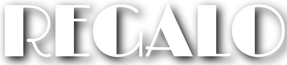 invitacion-digital-XV-hollywood-texto-blanco-regalo-letras-gruesas